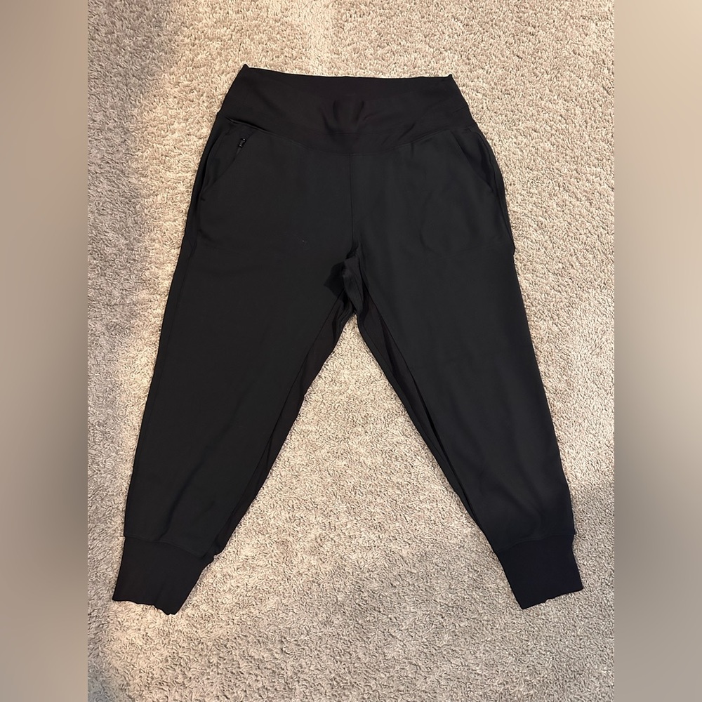 Athleta | Venice High Rise Jogger | Black | Size L Petite